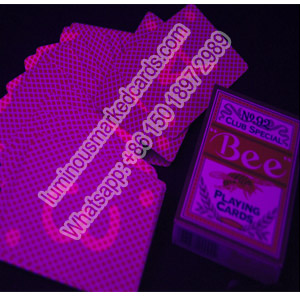 Bee cartas marcadas